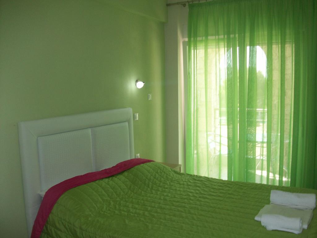 Mavridis Rooms Нікіті Номер фото